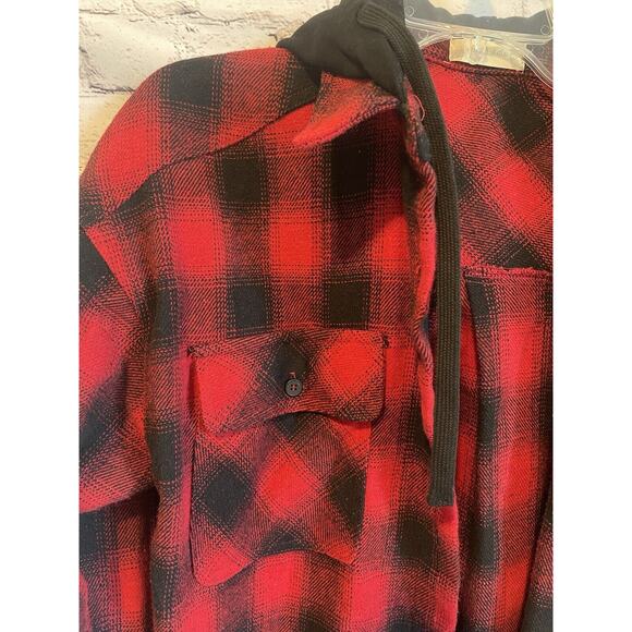 Altar’d State Shacket Womens Small Plaid Hoody Flannel Red Black Tailgate - Picture 5 of 15
